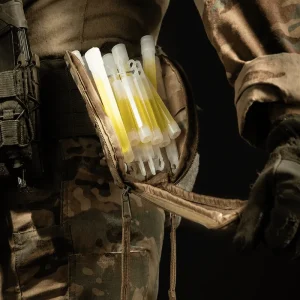 Cyalume gravolux étui porte baton lumineux 4